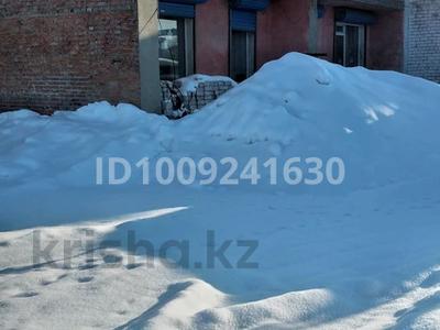 Жеке үй · 8 бөлме · 200 м², Центральная — 2- район, около 36 магазина, бағасы: 300 000 〒 в Риддере