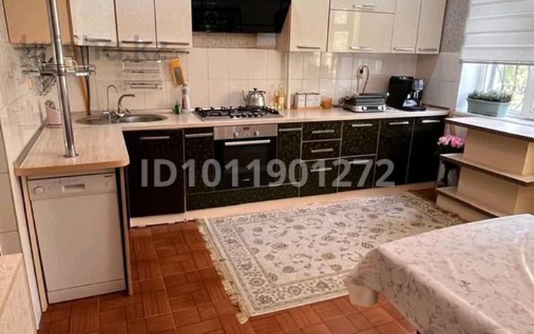 3-комнатная квартира · 96 м² · 2/5 этаж, мкр Нурсат 32 за 48 млн ₸ в Шымкенте, Каратауский р-н — фото 2