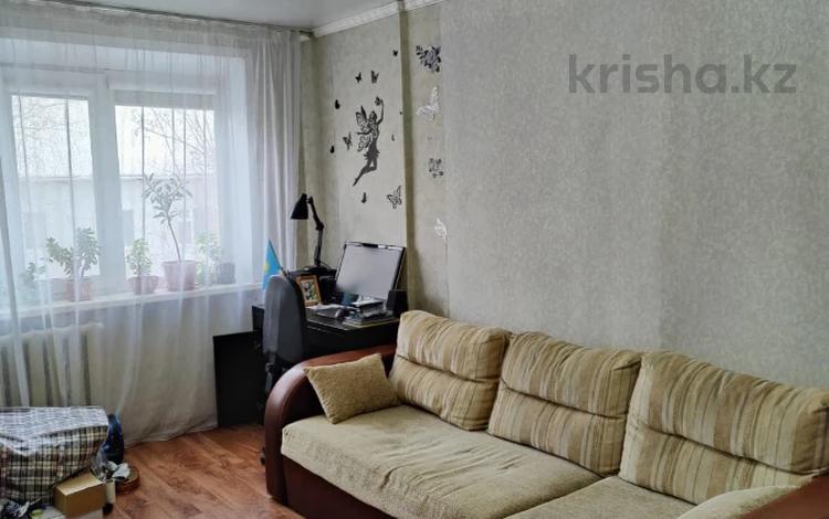 2-комнатная квартира, 50 м², 2/5 этаж, Ворошилова 50 за 15 млн 〒 в Костанае — фото 2