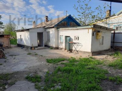 Отдельный дом • 2 комнаты • 25 м² • 6.7 сот., Алтынсарина — Сахзавод за 7.5 млн 〒 в Таразе