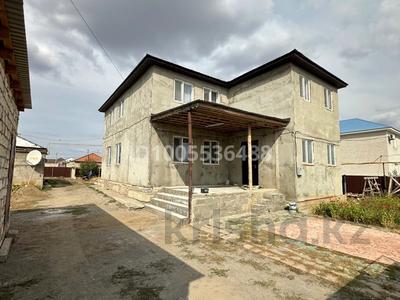 Жеке үй · 5 бөлме · 270 м² · 10 жүзд., Ушконыр, бағасы: 33 млн ₸ в Актобе, жилой массив Акжар-2