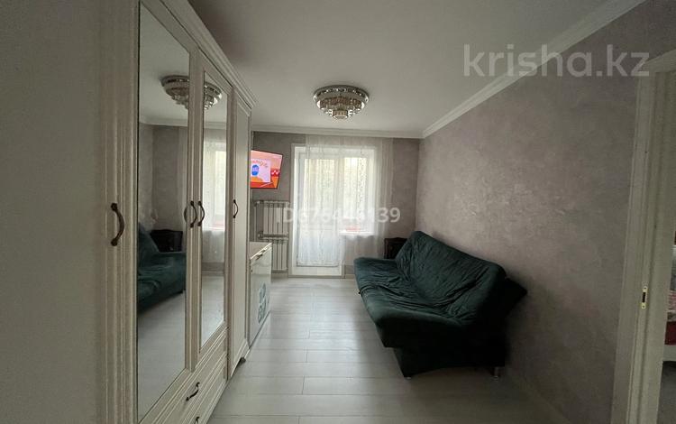 4-комнатная квартира, 82 м², 2/9 этаж, Шакарима 15