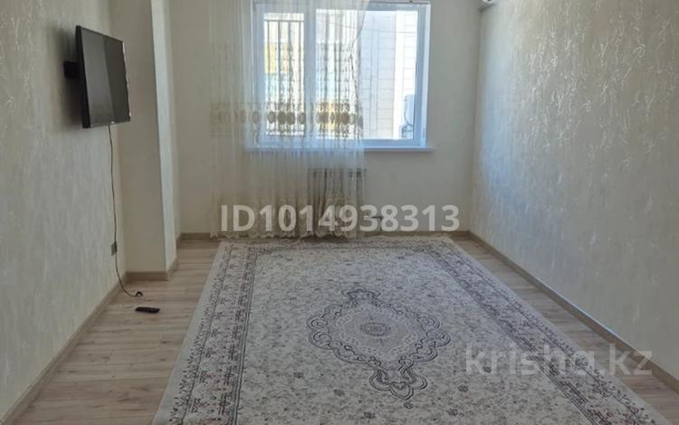 2-бөлмелі пәтер · 62 м² · 6/9 қабат, мкр Акжайык 69/13, бағасы: 28 млн ₸ в Шымкенте, Абайский р-н — фото 2