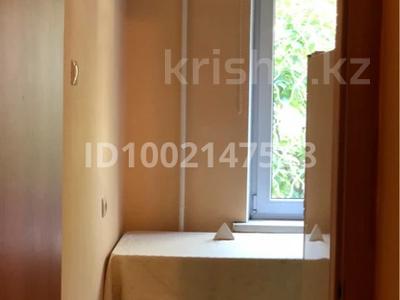 3-комнатная квартира · 53 м² · 2/5 этаж, Клочкова — Карасай батыра за 350 000 〒 в Алматы, Алмалинский р-н