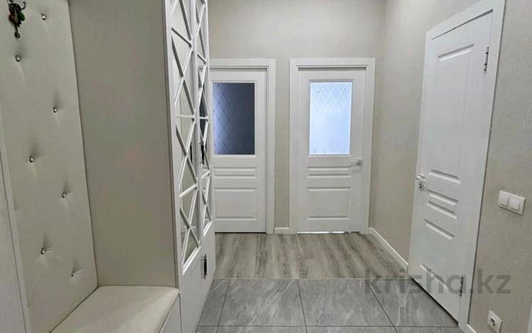 2-комнатная квартира · 63 м² · 6/12 этаж, Туран 46/4 — Ул Туран пересечение Орынбор за 350 000 ₸ в Астане, Есильский р-н — фото 11