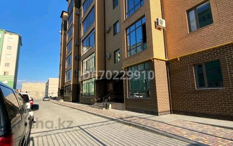 3-бөлмелі пәтер · 112 м² · 2/7 қабат, 16-й мкр , 16 мкрн 60, бағасы: 50 млн ₸ в Актау — фото 2