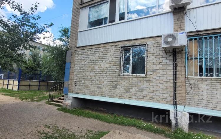 Свободное назначение, офисы, магазины и бутики, склады, общепит, салоны красоты, сельское хозяйство, медцентры и аптеки · 61.9 м² за 21 млн 〒 в Костанае — фото 3