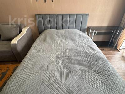 1-бөлмелі пәтер · 33 м² · 2/5 қабат, Амре Кашаубаева 10, бағасы: 12 000 ₸ в Усть-Каменогорске, Ульбинский