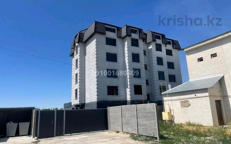 3-комнатная квартира · 106 м², Байтерек — Толе би за 16 млн ₸ в Таразе — фото 2