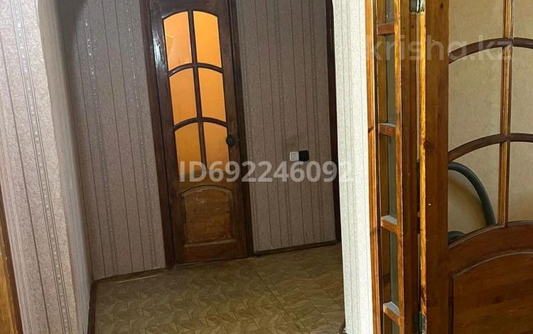 2-комнатная квартира, 50 м², 4/5 этаж, Абая 61 за 15 млн 〒 в Сатпаев — фото 3