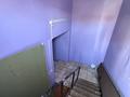 Еркін, кеңселер, дүкендер мен бутиктер, қоймалар, қоғамдық тамақтану орны, сұлулық салондары, ауыл шаруашылығы, монша, қонақ үй және демалыс орындары, медорталықтар мен дәріханалар, білім орталықтары, ойын-сауық · 163.3 м², бағасы: 90 млн ₸ в Уральске, мкр Школьник — фото 6