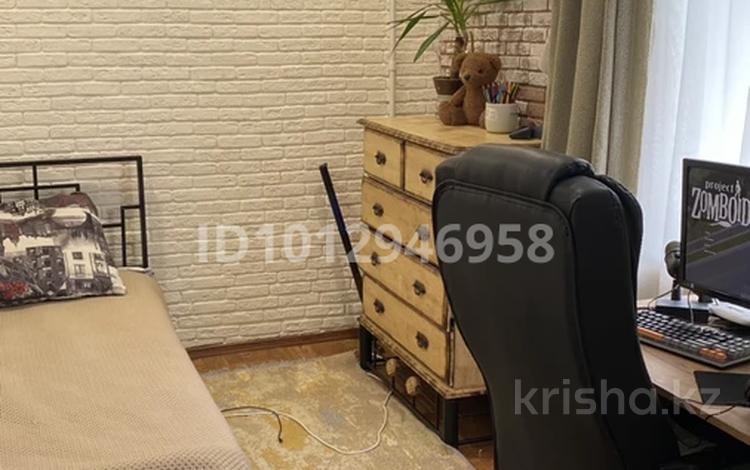 4-бөлмелі пәтер · 62 м² · 3/5 қабат, 3 микрорайон 10, бағасы: 13 млн ₸ в Абае — фото 2