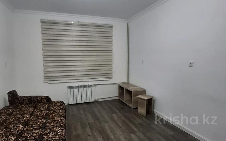 1-комнатная квартира · 36 м² · 1/5 этаж, 18-й микрорайон, Адырбекова — Школа МВД за 120 000 ₸ в Шымкенте, Аль-Фарабийский р-н — фото 2