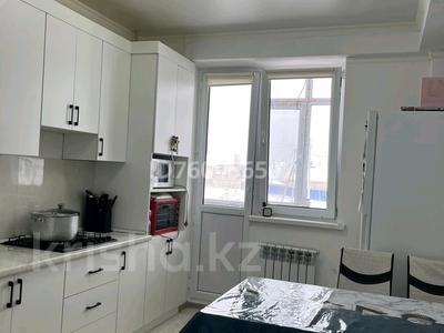 Продажа квартир в Актюбинской обл.: 2-комнатная квартира · 72 м² · 1/5 этаж, мкр. Алтын орда, Алтын орда 17 А корпус 1 за 19.5 млн 〒 2-комнатная квартира · 72 м² · 1/5 этаж, мкр. Алтын орда, Алтын орда 17 А корпус 1 за 19.5 млн 〒 в Актобе