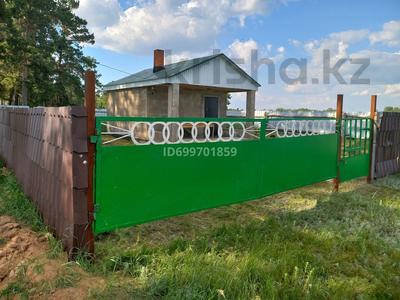 Жеке үй · 1 бөлме · 40 м², С.Амангельды — 25км. от Акколя, 120км. от Астаны, трасса отличная, бағасы: 25 000 ₸ в Акколе