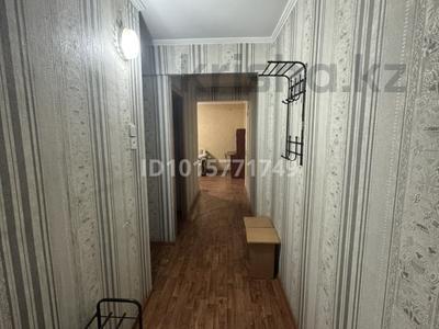 3-бөлмелі пәтер · 60 м² · 2/5 қабат, Севастопольская 5 — Восход, бағасы: 200 000 ₸ в Усть-Каменогорске