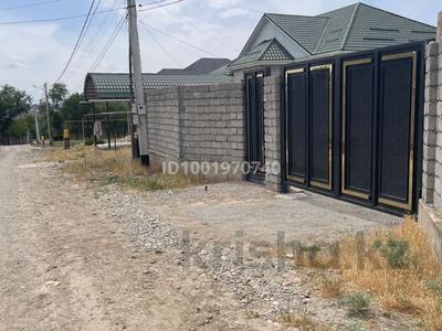 Продажа домов и дачи в Шымкенте: Отдельный дом · 5 комнат · 120 м² · 8 сот., мкр Бозарык — Микрорайон Алтын Орда за 35 млн 〒 Отдельный дом · 5 комнат · 120 м² · 8 сот., мкр Бозарык — Микрорайон Алтын Орда за 35 млн 〒 в Шымкенте, Абайский р-н