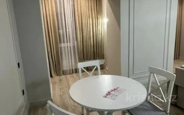 1-бөлмелі пәтер · 67 м² · 2/20 қабат, Гагарина 310, бағасы: 64 млн ₸ в Алматы, Бостандыкский р-н — фото 4