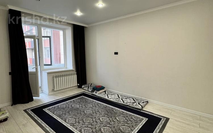 1-бөлмелі пәтер · 37 м² · 3/12 қабат, Ахмет Байтурсынулы 18, бағасы: 220 000 ₸ в Астане, Алматы р-н — фото 2