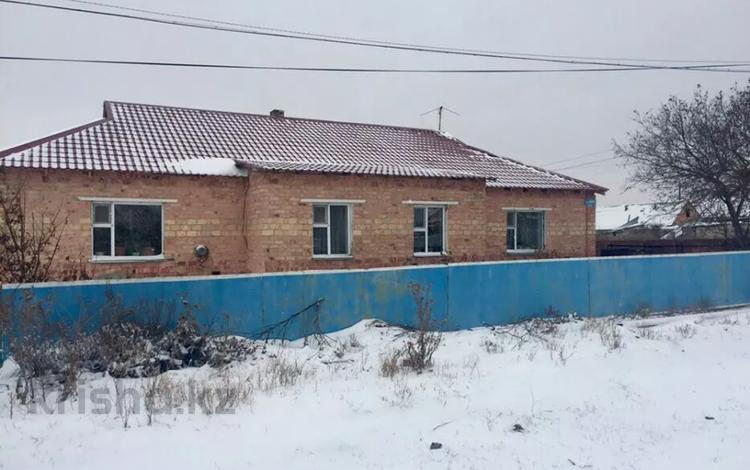 Отдельный дом · 6 комнат · 200 м² · 50 сот., Мира 25 — Тельмана за 72 млн ₸ в Уштобе — фото 3
