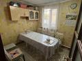 Жеке үй · 3 бөлме · 71 м² · 4 жүзд., Ильяшева 109, бағасы: 32 млн ₸ в Семее — фото 11
