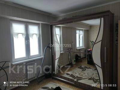 2-комнатная квартира, 74 м², 5/9 этаж, Есенберлина 6/2 за 29 млн 〒 в Усть-Каменогорске