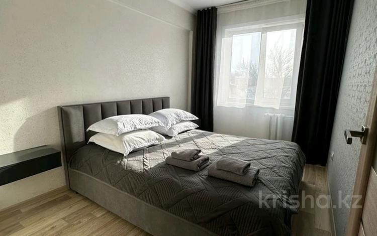 2-бөлмелі пәтер · 48 м² · 3/5 қабат, Протозанова 21 — Областная больница, бағасы: 15 000 ₸ в Усть-Каменогорске — фото 2