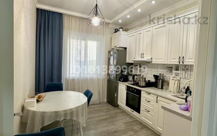 2-комнатная квартира · 55 м² · 3/12 этаж, Тажибаевой 157 к7 за 65 млн ₸ в Алматы, Бостандыкский р-н — фото 2