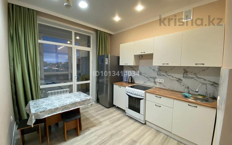 2-комнатная квартира · 57 м² · 8/10 этаж, Кайым Мухамедханова 12 — Айтеке би за 280 000 ₸ в Астане, Нура р-н — фото 2