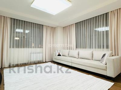 3-комнатная квартира · 90 м² · 18/28 этаж, Кошкарбаева 10/1 — Тауелсиздик за 35 000 ₸ в Астане, Сарайшык р-н