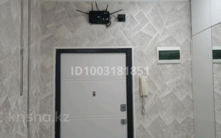 3-комнатная квартира · 70 м² · 4/5 этаж, 13-й мкр 14 за 26 млн ₸ в Актау — фото 2