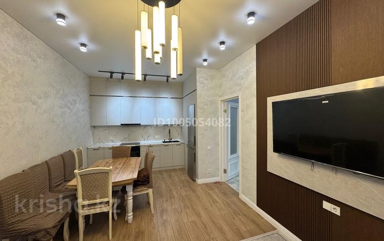 2-комнатная квартира · 43 м² · 10/12 этаж, Аль Фараби 5 за 320 000 ₸ в Астане, Есильский р-н — фото 2