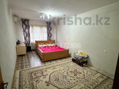 2-комнатная квартира · 48.3 м² · 1/5 этаж, Абулхаирхана 91/2 — Кинотеатр Казахстан за ~ 14.5 млн 〒 в Уральске