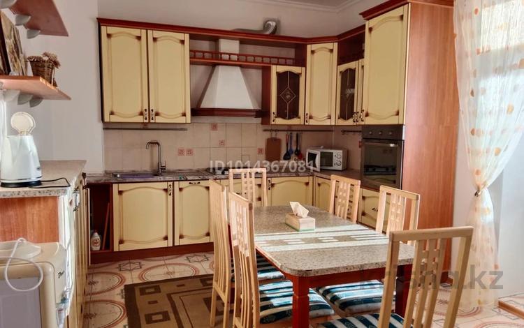 4-комнатная квартира · 146 м², Достык — Байтерек за 450 000 ₸ в Астане, Есильский р-н — фото 42
