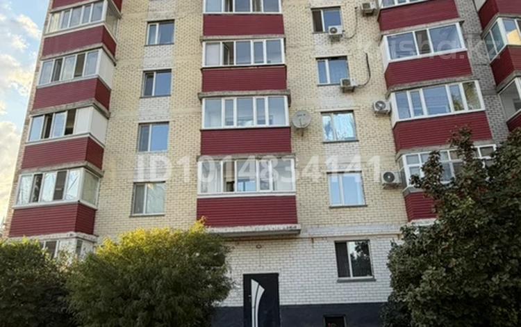 3-комнатная квартира · 80 м² · 9/9 этаж, мкр Жана Орда 4 за 25 млн ₸ в Уральске — фото 2