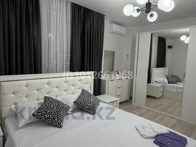 1-бөлмелі пәтер · 90 м² · 19/25 қабат, 11 ш/а. 112 в, бағасы: 2 000 ₸ в Актобе, мкр 11