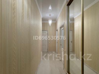 2-комнатная квартира · 62 м² · 5/6 этаж, Кабанбай батыра 58б — Гейдар алиева за 300 000 ₸ в Астане, Есильский р-н