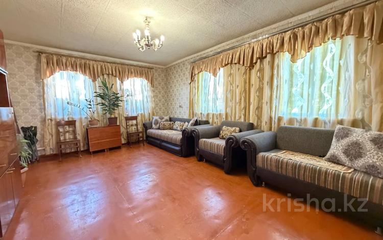 Отдельный дом · 5 комнат · 150 м² · 10 сот., Суворова за 35 млн ₸ в Астане, Сарыарка р-н — фото 22