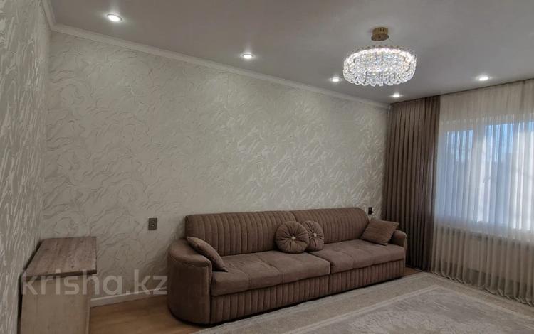 2-комнатная квартира · 61 м² · 5/5 этаж, мкр Айнабулак-4 за 37.5 млн ₸ в Алматы, Жетысуский р-н — фото 2