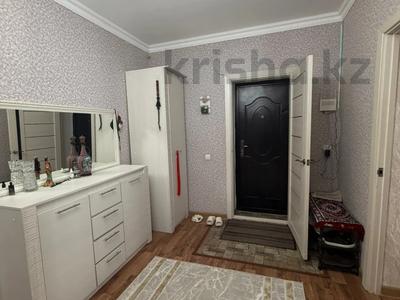 4-комнатная квартира · 130 м² · 2/9 этаж, мкр. Алмагуль, Аманшина 72 за 44 млн ₸ в Атырау