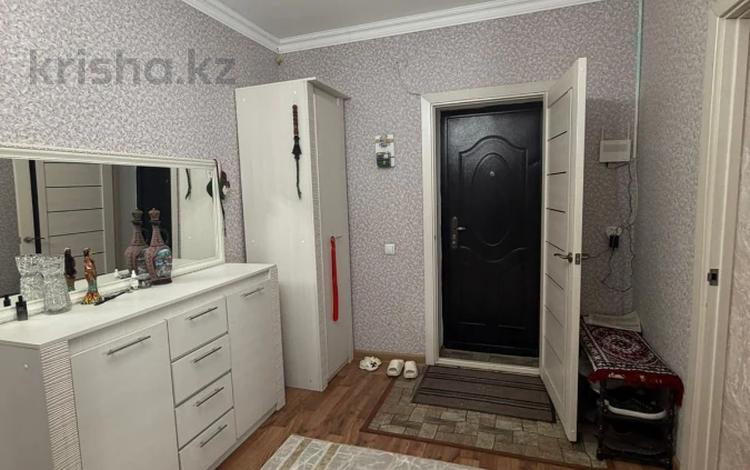 4-бөлмелі пәтер · 130 м² · 2/9 қабат, мкр. Алмагуль, Аманшина 72, бағасы: 44 млн ₸ в Атырау — фото 2