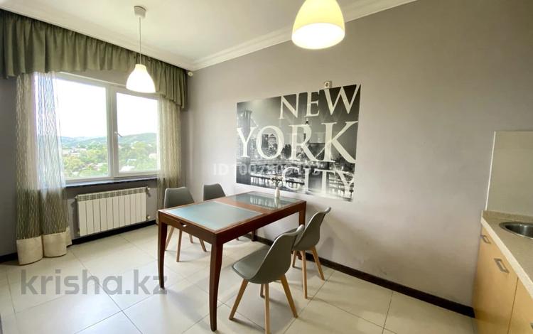 2-комнатная квартира · 80 м² · 12/14 этаж, Достык 128 за 500 000 〒 в Алматы, Медеуский р-н — фото 17