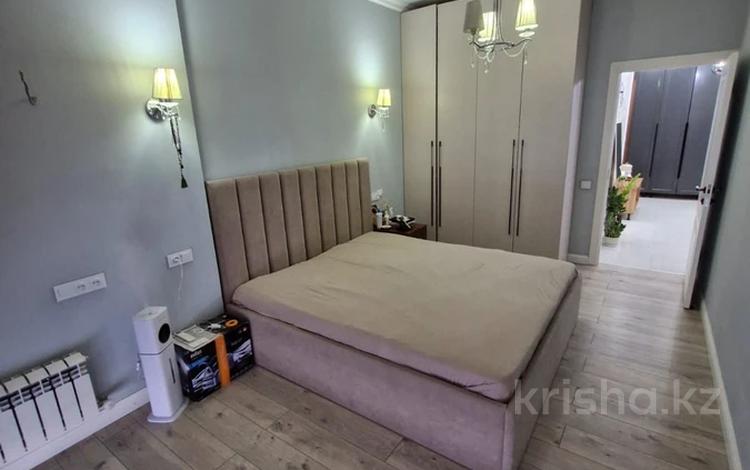 2-комнатная квартира · 61 м² · 16/17 этаж, Толе би 185А — Ауэзова за 370 000 ₸ в Алматы, Алмалинский р-н — фото 2