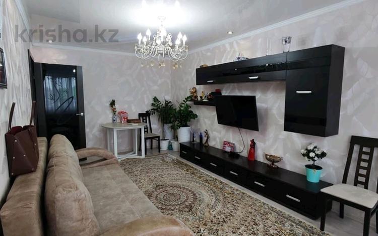 3-бөлмелі пәтер · 62.5 м² · 5/5 қабат, абая, бағасы: 19.9 млн ₸ в Уральске — фото 2