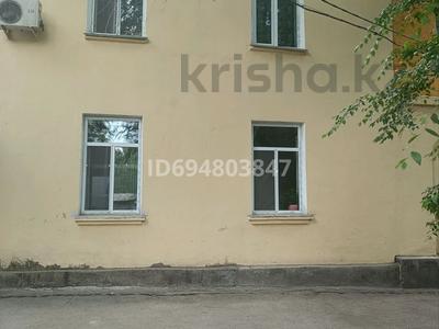 3-бөлмелі пәтер · 52 м² · 1/2 қабат, Т.Токтарова 5, бағасы: 15 млн ₸ в Коктереке