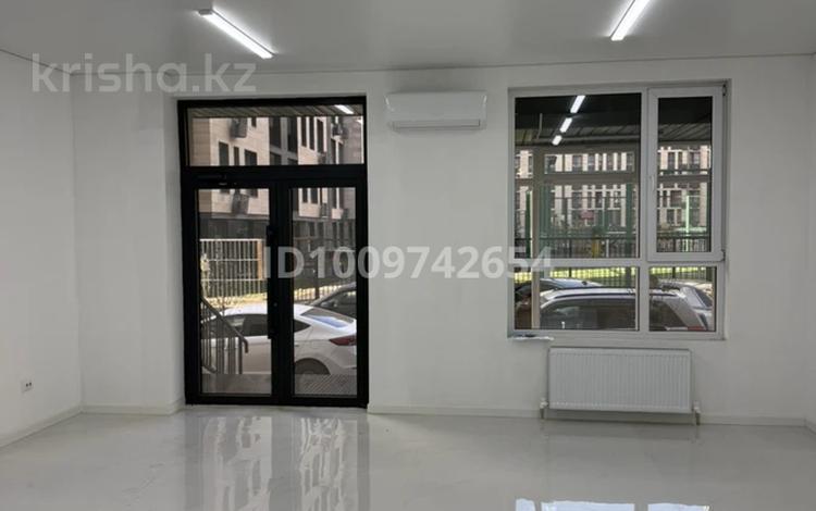 Свободное назначение, офисы, магазины и бутики, общепит, салоны красоты, медцентры и аптеки, образование, развлечения · 41.8 м² за 36 млн 〒 в Алматы, Ауэзовский р-н — фото 18
