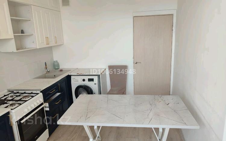 2-комнатная квартира · 79 м² · 5 этаж, мкр Улы Дала 104 за 110 000 ₸ в Таразе — фото 2
