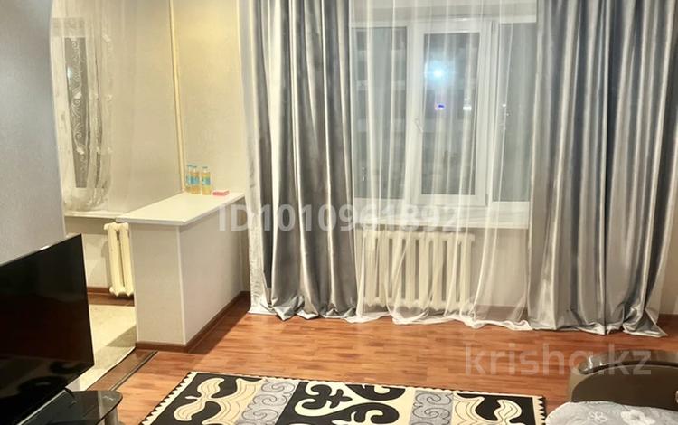 2-бөлмелі пәтер · 54 м² · 4/5 қабат, Есенова 3 — Срочно! торг уместен, бағасы: 57 млн ₸ в Алматы, Медеуский р-н — фото 2