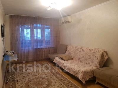 1-комнатная квартира · 32 м² · 4/5 этаж, 4мкр 26 за 11.5 млн 〒 в Талдыкоргане, мкр Жастар