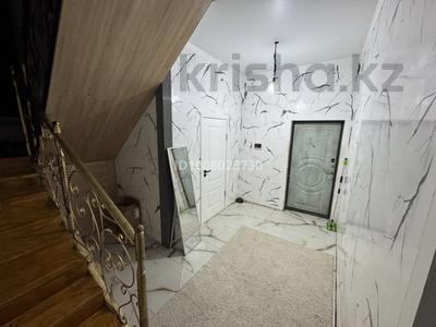 Отдельный дом · 8 комнат · 200 м² · 4 сот., мкр Мадениет, Айпара 17 — улица айпара за 50 млн ₸ в Алматы, Алатауский р-н